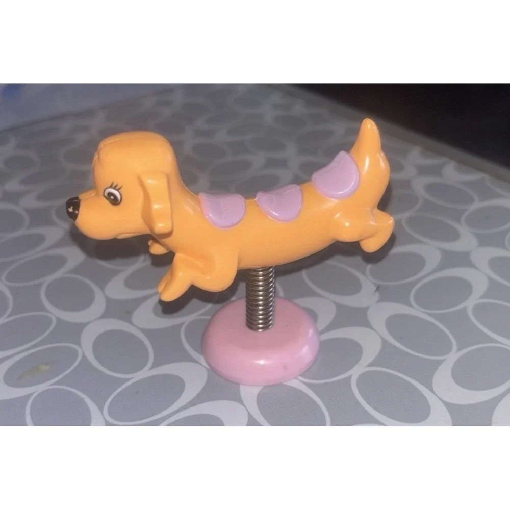 2004 Mattel Doggie Daycare Accessory Spring Dog Ride Toy